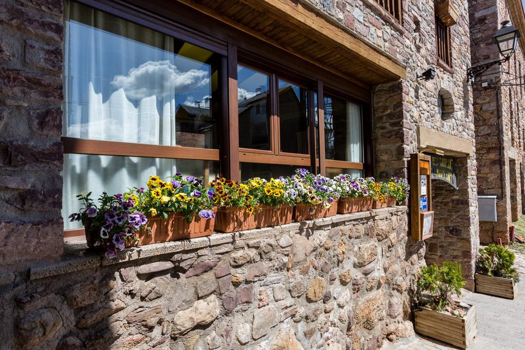 L'Estanca De L'Era Aparthotel Pobleta de Bellvehí Exterior foto